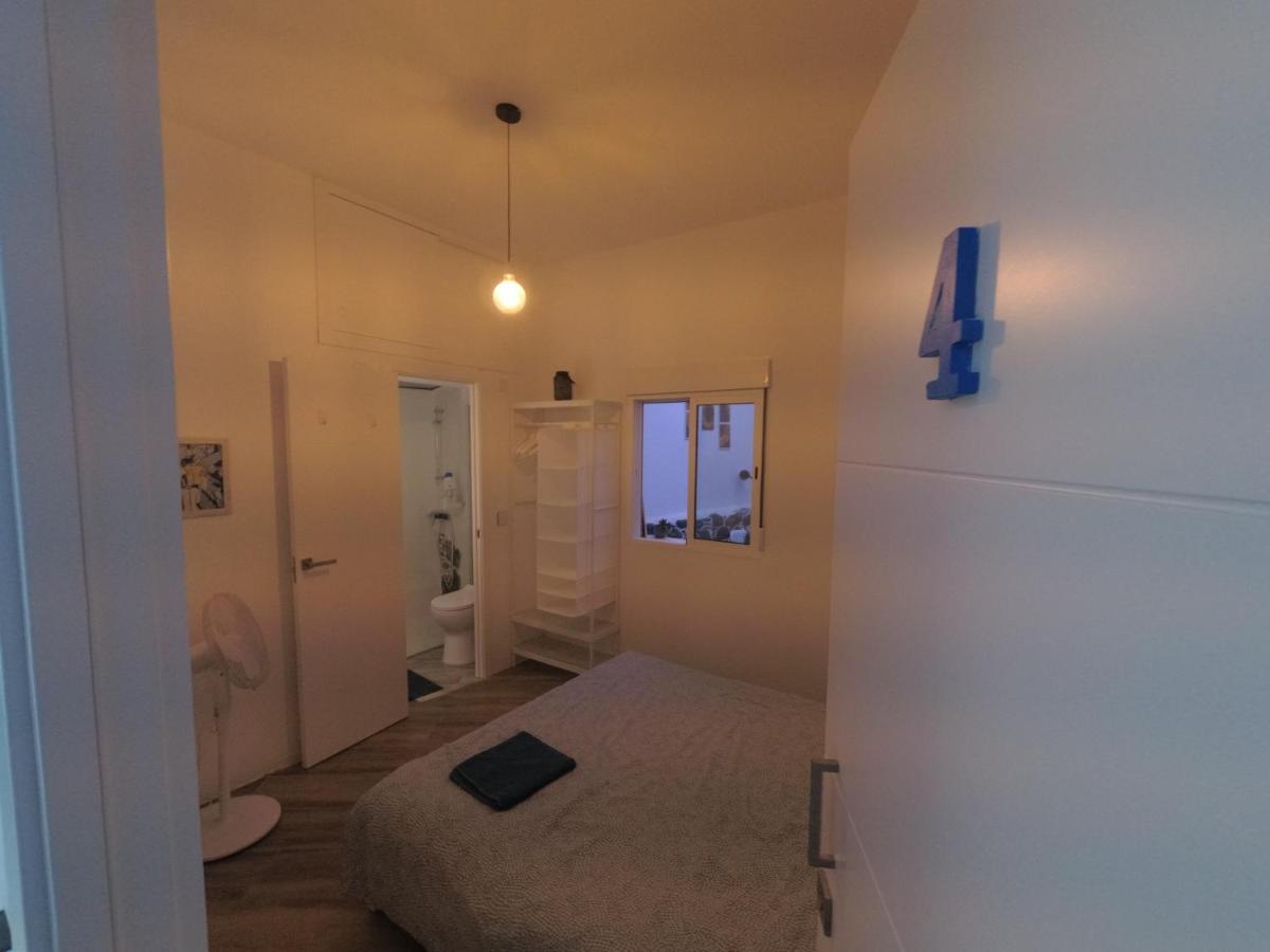 Room With Private Bathroom - Vivienda Vacacional Out Of Blue Santa Cruz de la Palma  Exterior foto