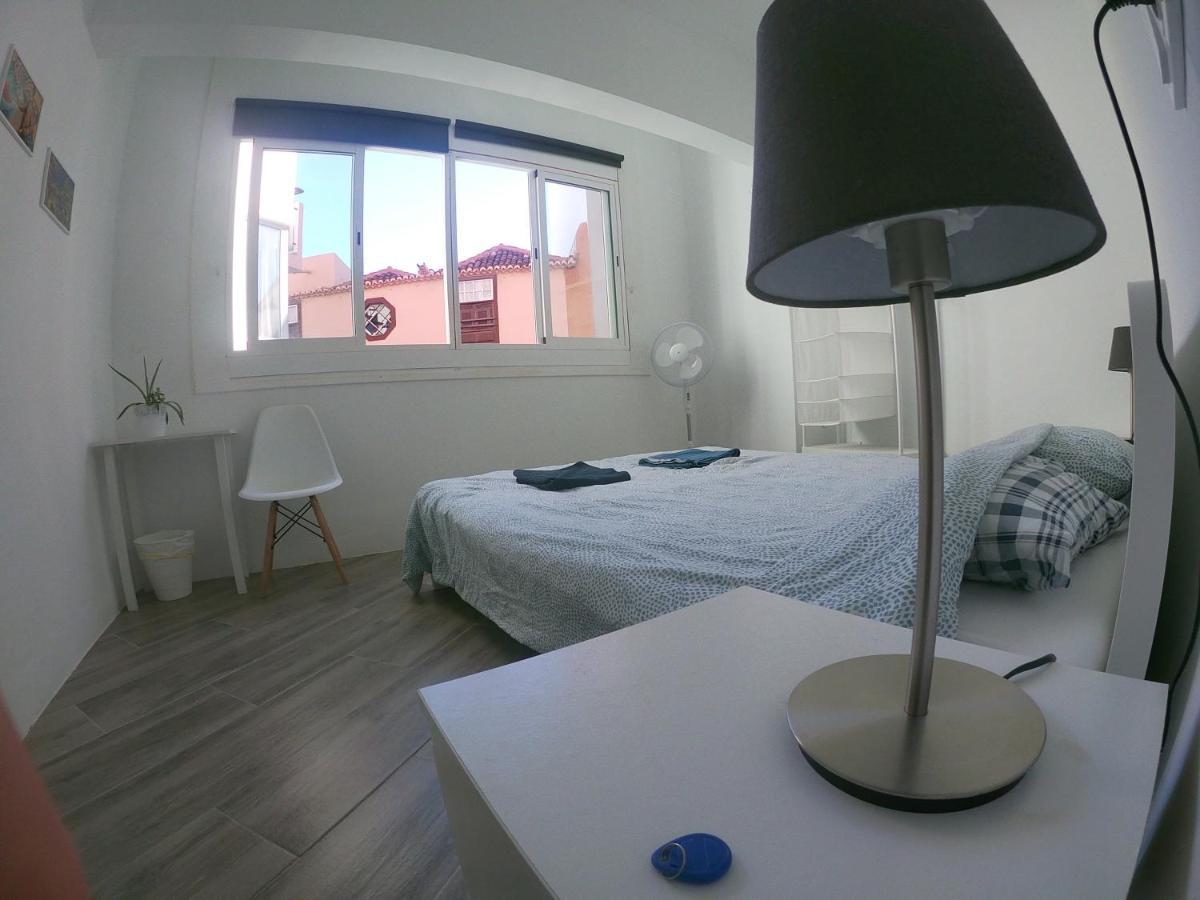 Room With Private Bathroom - Vivienda Vacacional Out Of Blue Santa Cruz de la Palma  Exterior foto