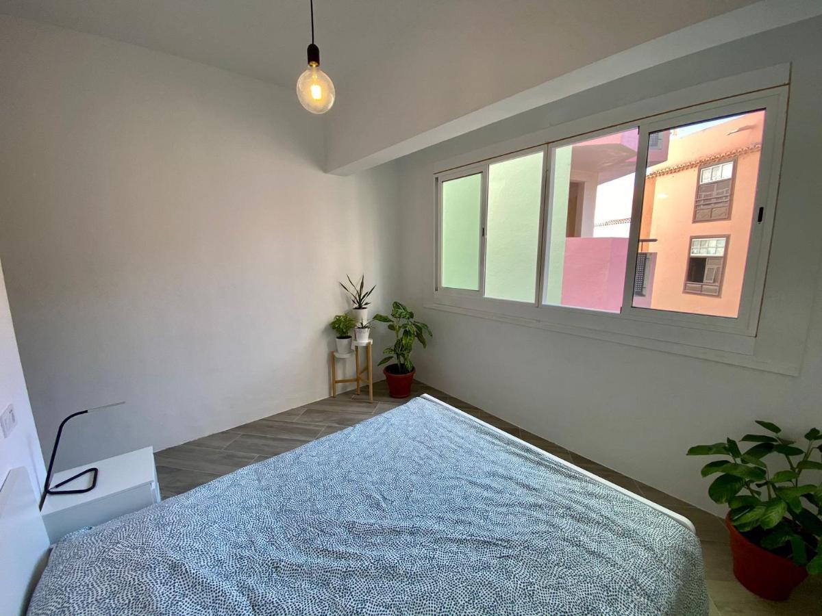 Room With Private Bathroom - Vivienda Vacacional Out Of Blue Santa Cruz de la Palma  Exterior foto